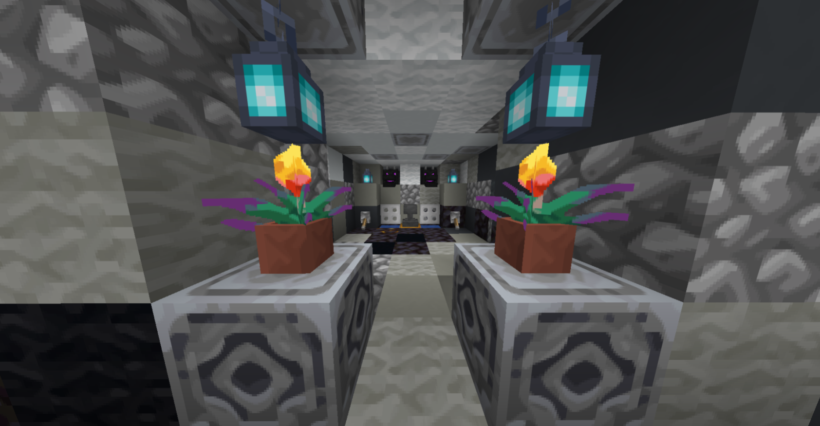 **Gray and gilded Regear base**